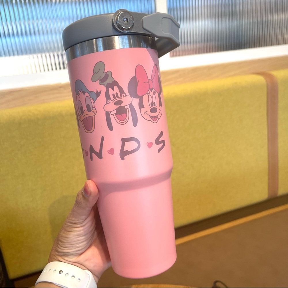 Disney Mickey Friends pink 30 oz Leakproof tumbler with hand carry handle. Brand - Picture 4 of 7